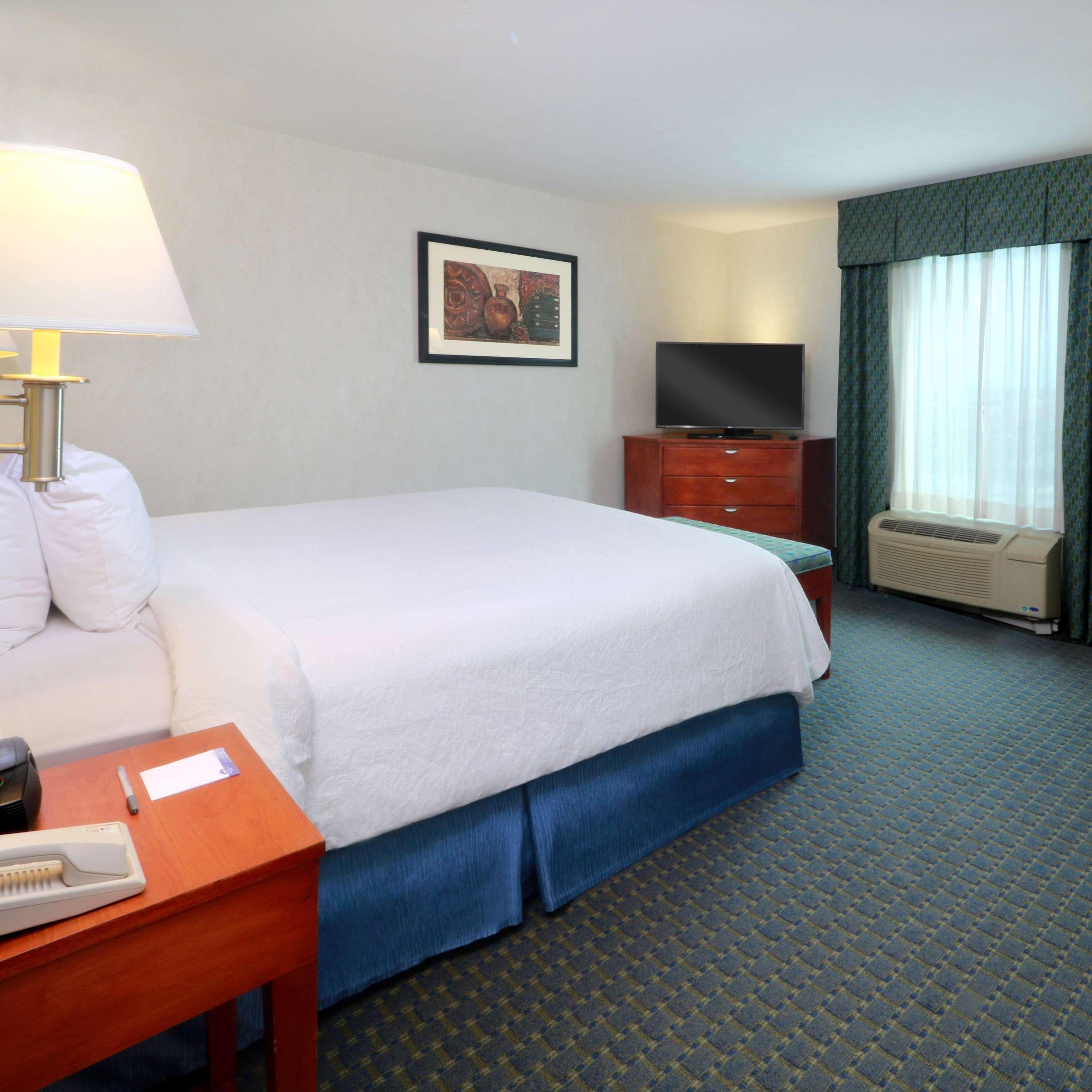 Отель Hampton By Hilton Reynosa Zona Industrial Экстерьер фото