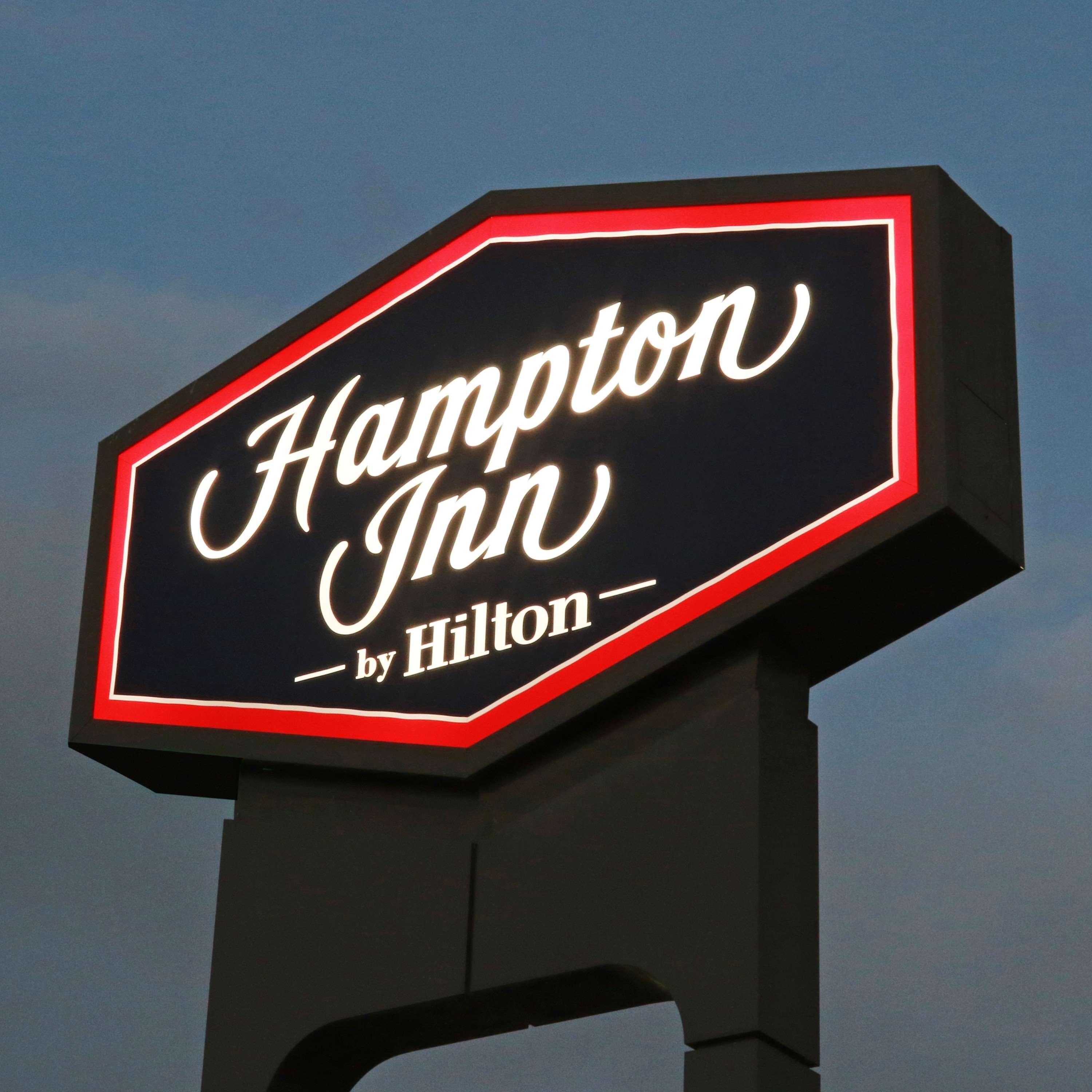 Отель Hampton By Hilton Reynosa Zona Industrial Экстерьер фото
