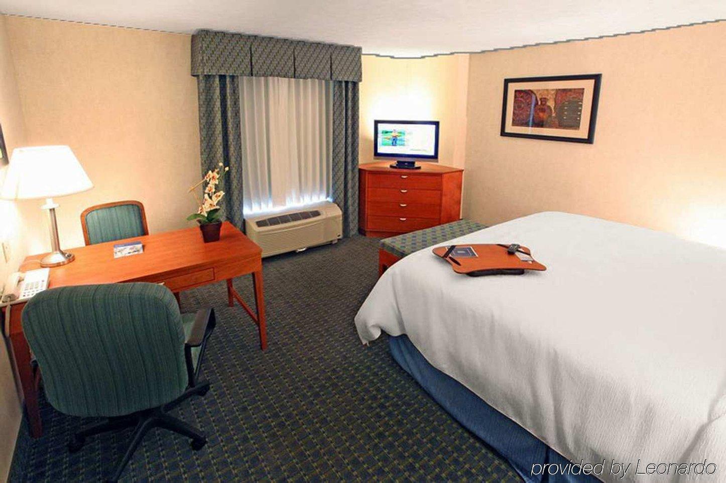 Отель Hampton By Hilton Reynosa Zona Industrial Номер фото